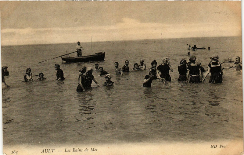 Carte postale ancienne Ault-les-Bains de Mer à Ault