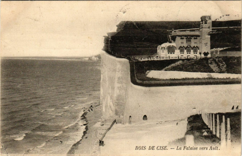 Carte postale ancienne Bois-de-Cise - La Falaise vers Ault à Ault