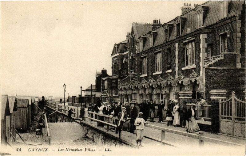 Carte postale ancienne Cayeux-La Nouvelle Villas à Y