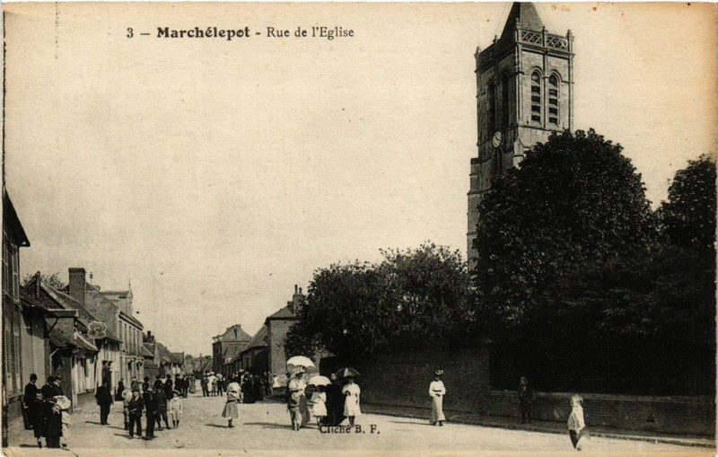 Carte postale ancienne Marchalepet - Rue de l'Eglise à Rue