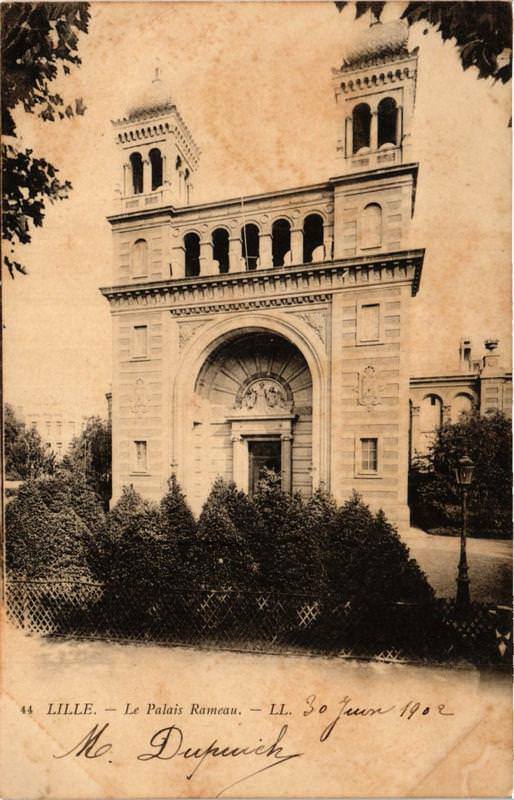 Carte postale ancienne Lille Le Palais Rameau à Lille