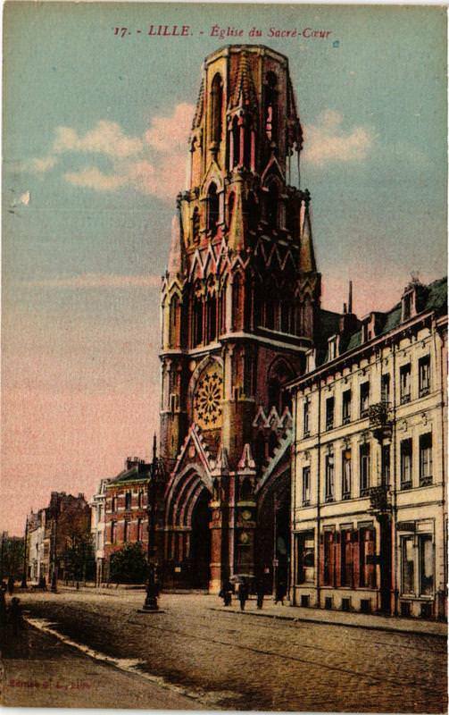 Carte postale ancienne Lille Eglise du Sacré-Coeur à Lille