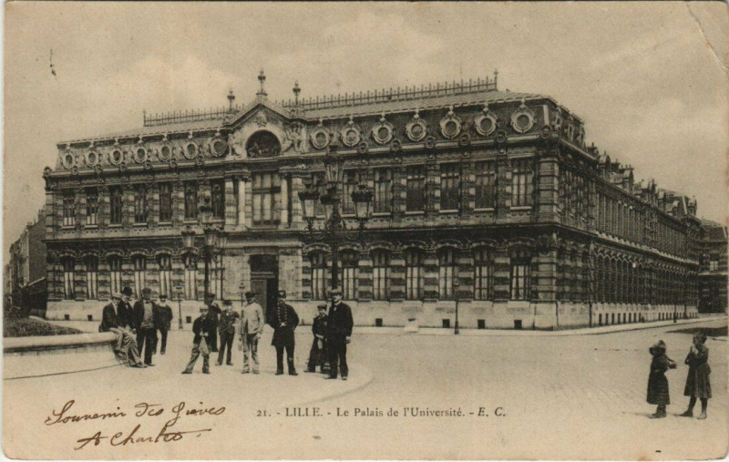 Carte postale ancienne Lille Le Palais de l'Université à Lille