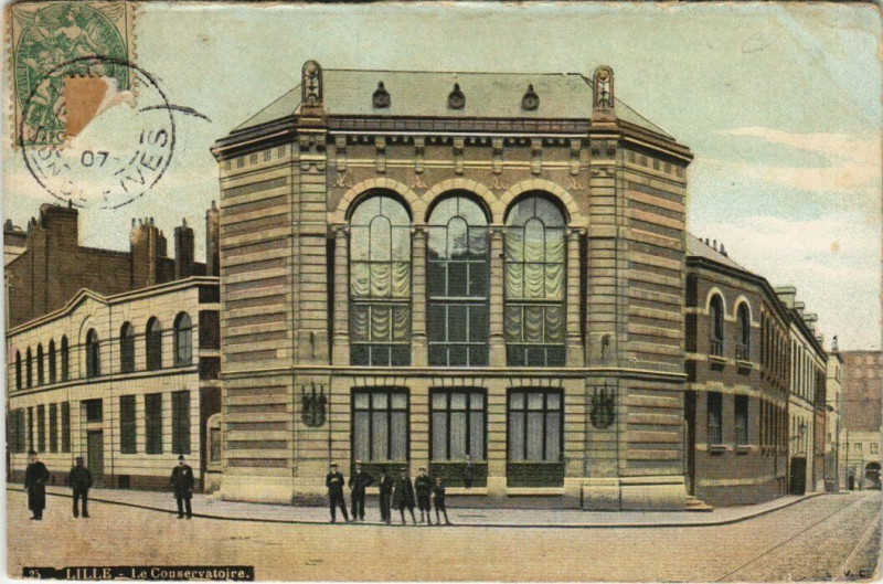 Carte postale ancienne Lille Le Couservatoire à Lille