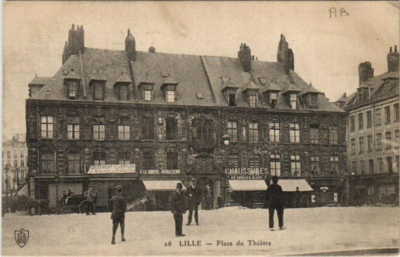 Carte postale ancienne Lille Place du Théatre à Lille