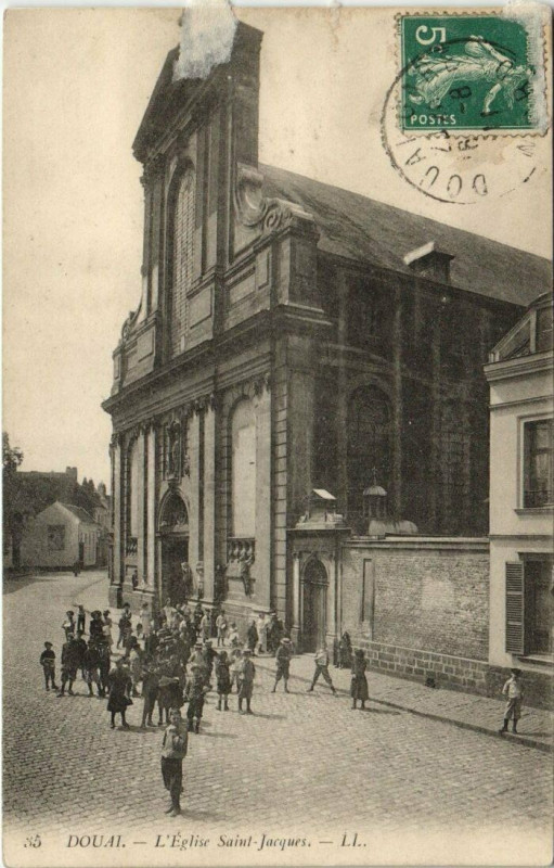 Carte postale ancienne Douai - L'Eglise Saint-Jacques à Douai