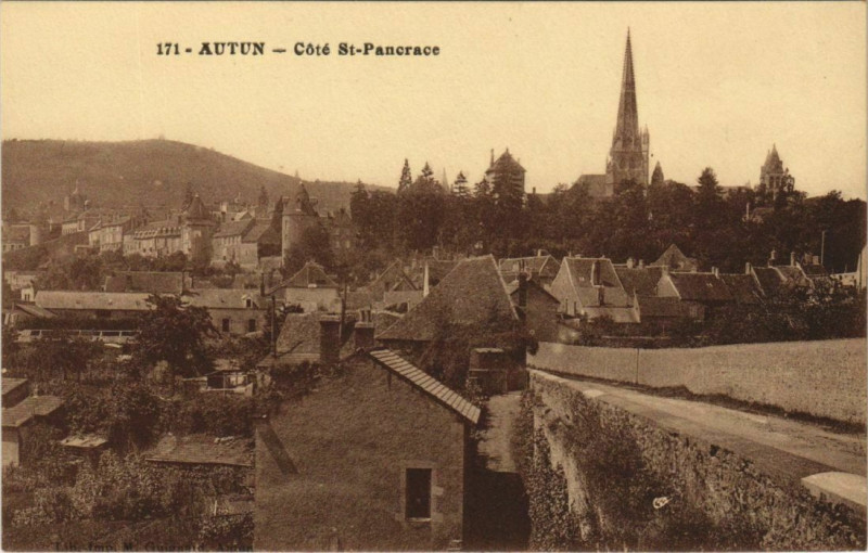 Carte postale ancienne Autun Cote St.Pancrace France à Autun