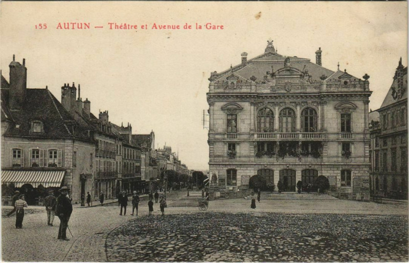 Carte postale ancienne Autun Theatre et Avenue de la Gare France à Autun