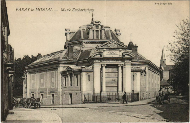 Carte postale ancienne Paray-le-Monial Musee Eucharistique à Paray-le-Monial