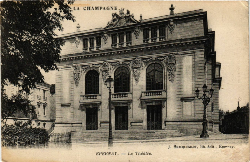 Carte postale ancienne La Campagne - Epernay - Le Theatre à Épernay