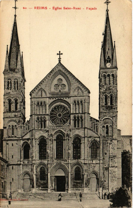 Carte postale ancienne Reims - Eglise Saint-Remi - Facade à Reims