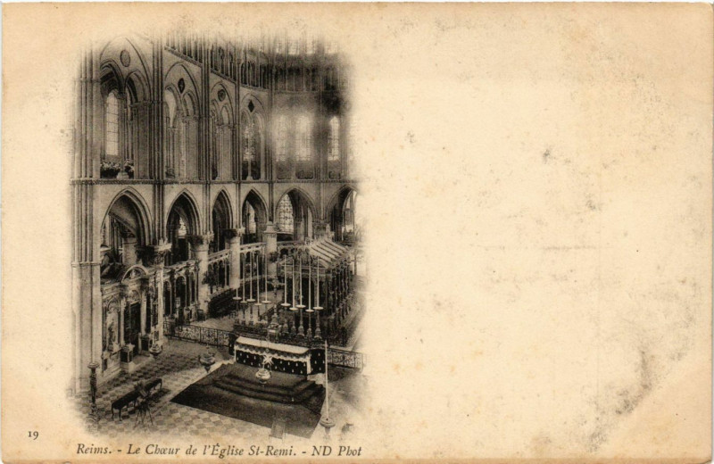 Carte postale ancienne Reims - Le Choeur de l'Eglise Saint-Remi à Reims