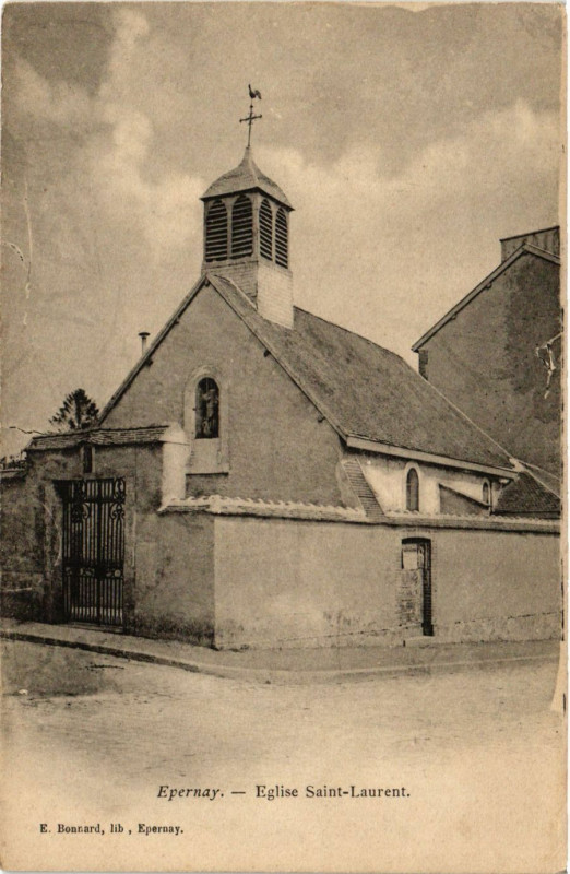 Carte postale ancienne Epernay - Eglise Saint-Laurent à Épernay