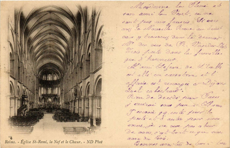 Carte postale ancienne Reims - Eglise Saint-Remi la Nef et le Choeur à Reims