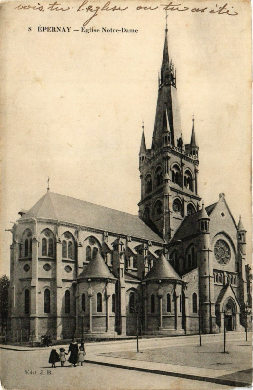 Carte postale ancienne Epernay - Eglise Notre-Dame à Épernay