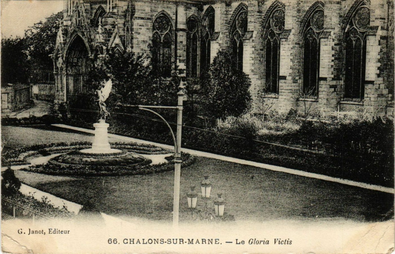 Carte postale ancienne Chalons-sur-Marne - Le Gloria Victis