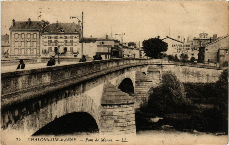 Carte postale ancienne Chalons-sur-Marne - Pont de Marne