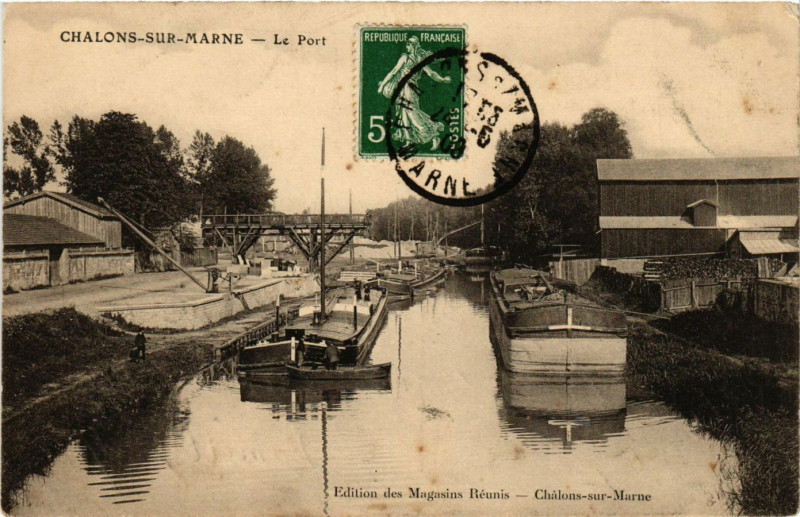 Carte postale ancienne Chalons-sur-Marne - Le Port