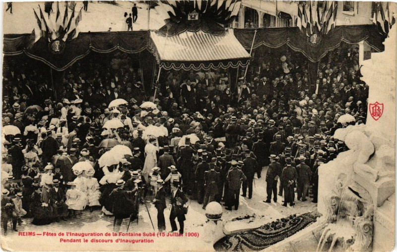 Carte postale ancienne Reims Fetes de l'Inauguration de la Fontaine Sube (15 Juillet 1906 à Reims