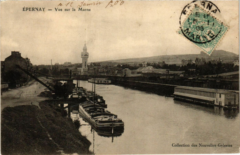 Carte postale ancienne Epernay - Vue sur le Marne à Épernay