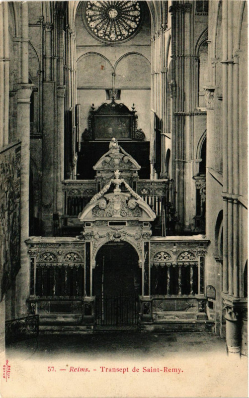 Carte postale ancienne Reims - Transept de Saint-Remy à Reims