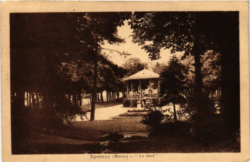 Carte postale ancienne Epernay - Le Jard à Épernay