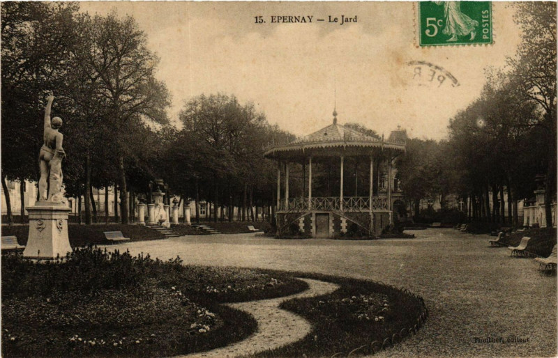 Carte postale ancienne Epernay - Le Jard à Épernay