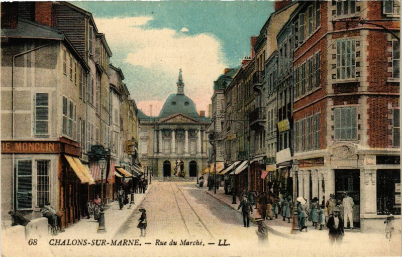 Carte postale ancienne Chalons-sur-Marne - Rue du Marche