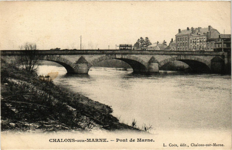 Carte postale ancienne Chalons-sur-Marne - Pont de Marne