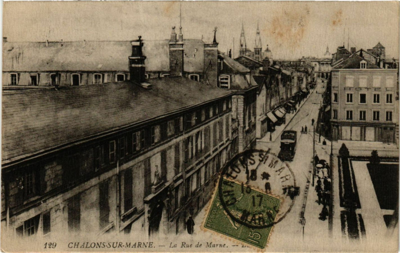 Carte postale ancienne Chalons-sur-Marne - La Rue de Marne