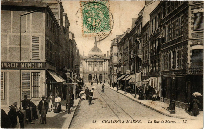 Carte postale ancienne Chalons-sur-Marne - La Rue de Marne