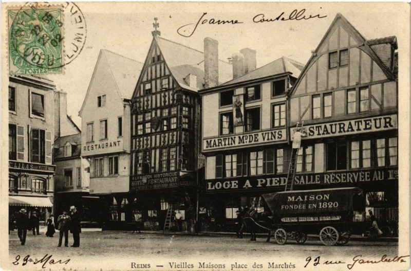 Carte postale ancienne Reims - Vieilles Maisons place des Marches à Reims