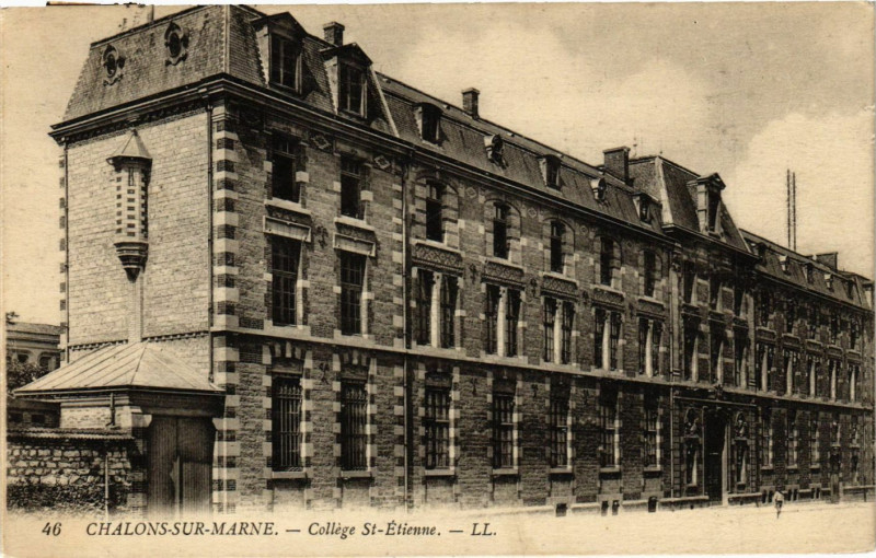 Carte postale ancienne Chalons-sur-Marne - College Saint-etienne