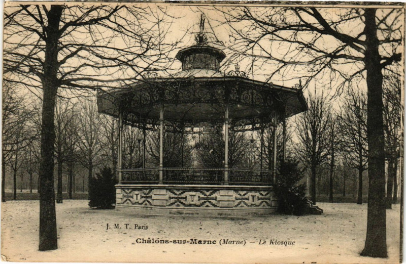 Carte postale ancienne Chalons-sur-Marne - Le Kiosque