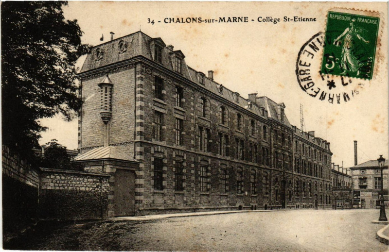 Carte postale ancienne Chalons-sur-Marne - College Saint-Etienne