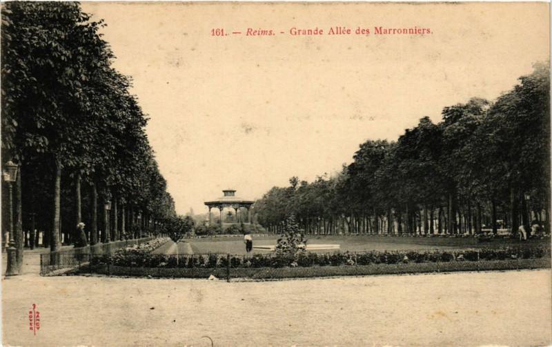 Carte postale ancienne Reims - Maison de Retraite à Reims