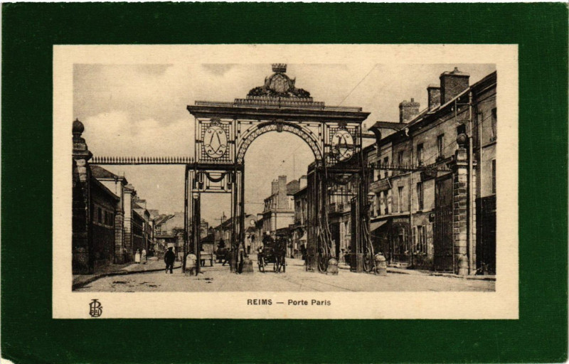 Carte postale ancienne Reims - Porte Paris à Reims