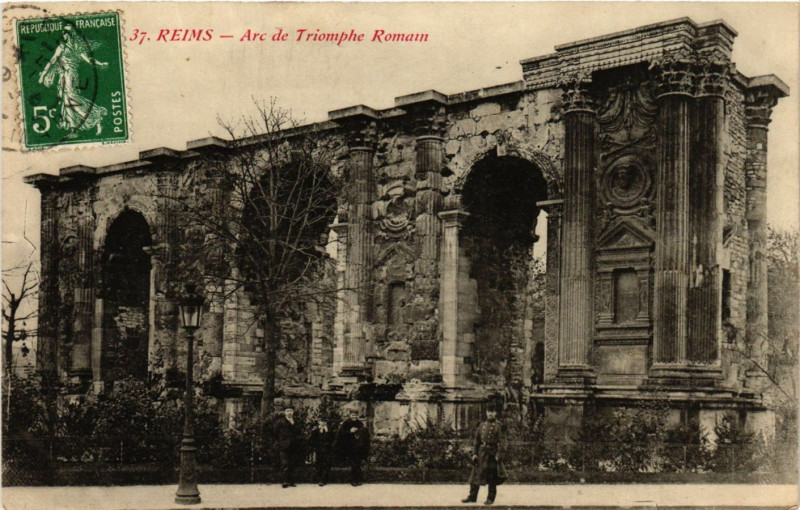 Carte postale ancienne Reims - Arc de Triomphe Romain à Reims