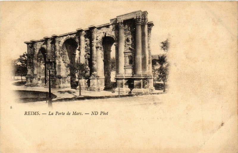 Carte postale ancienne Reims - La Porte de Mars à Reims