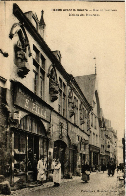 Carte postale ancienne Reims avant la Guerre - Rue de Tambour - Maison des Musiciens à Reims