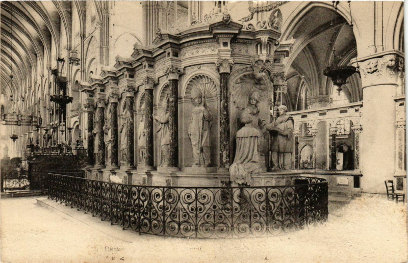 Carte postale ancienne Reims - Tombeau de Saint-Remi à Reims