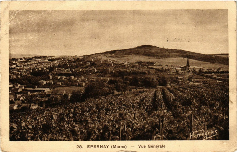 Carte postale ancienne Epernay - Vue Générale à Épernay