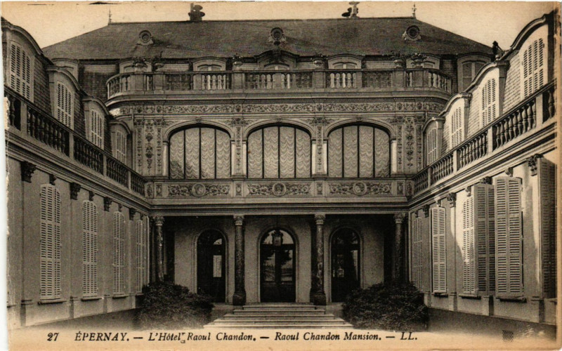 Carte postale ancienne Epernay - L'Hotel Raoul Chandon - Raoul Chandron Mansion à Épernay
