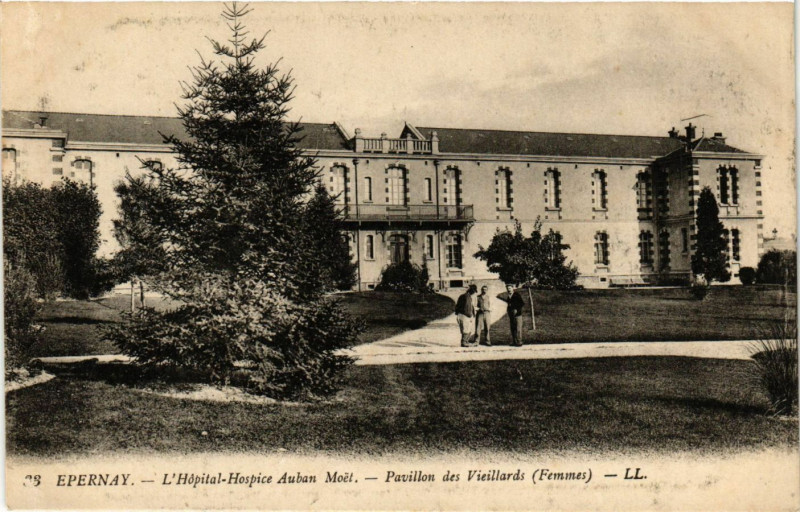 Carte postale ancienne Epernay - L'Hopital-Hospice Auban Moet - Pavillon des Vieillards à Épernay