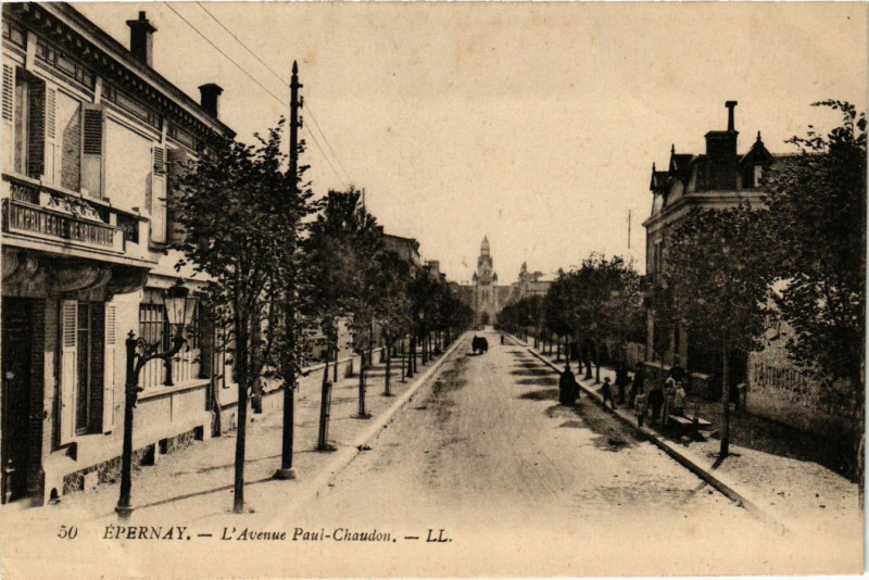Carte postale ancienne Epernay - L'Avenue Paul-Chaudon à Épernay