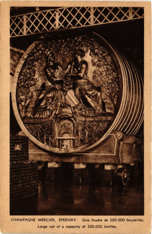 Carte postale ancienne Champagne Mercier Epernay - Gros foudre de 200. 000 bouteilles - à Épernay