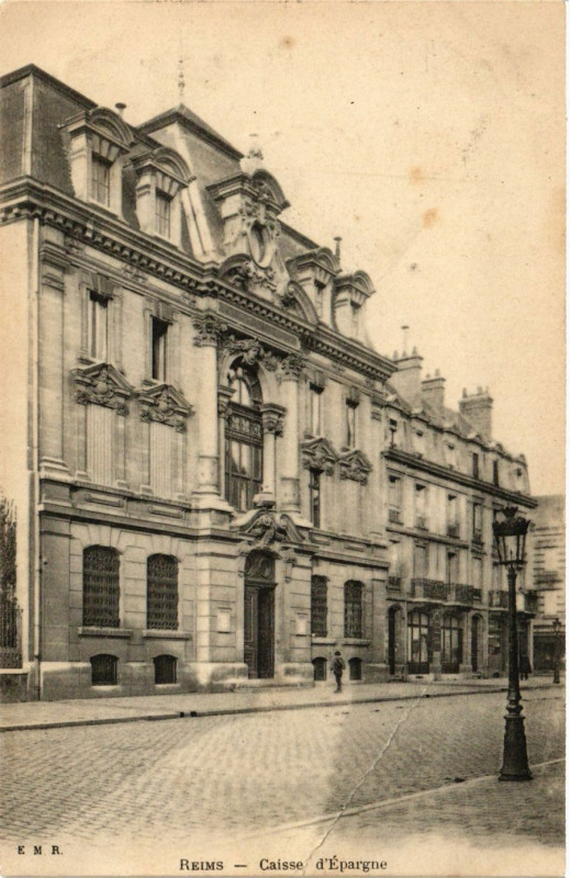 Carte postale ancienne Reims - Caisse d'Epargne à Reims