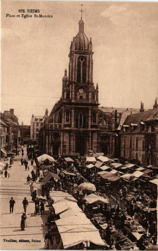 Carte postale ancienne Reims - Place et Eglise Saint-Maurice à Reims