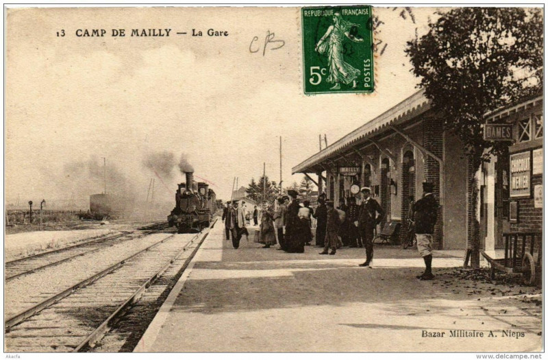 Carte postale ancienne Camp de Mailly La Gare