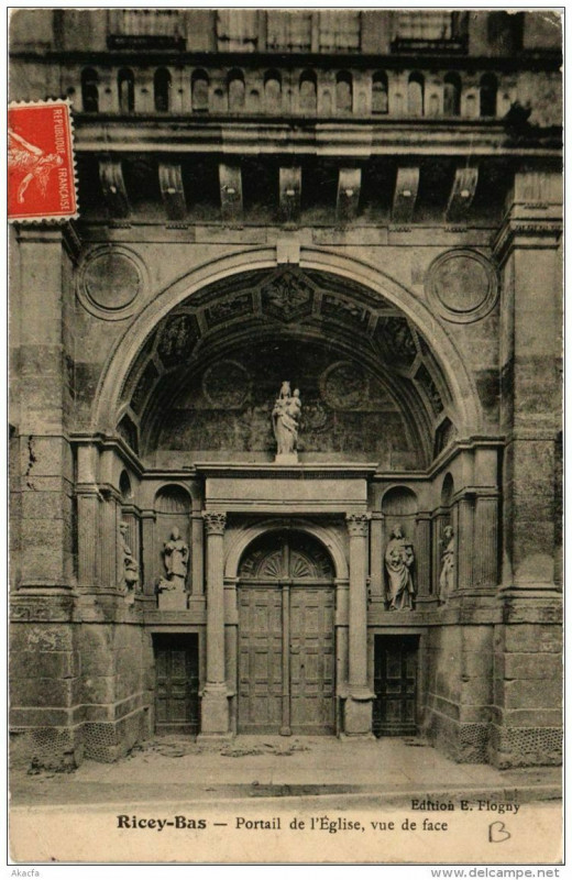 Carte postale ancienne Ricey-Bas Portail de l'Eglise vu de face